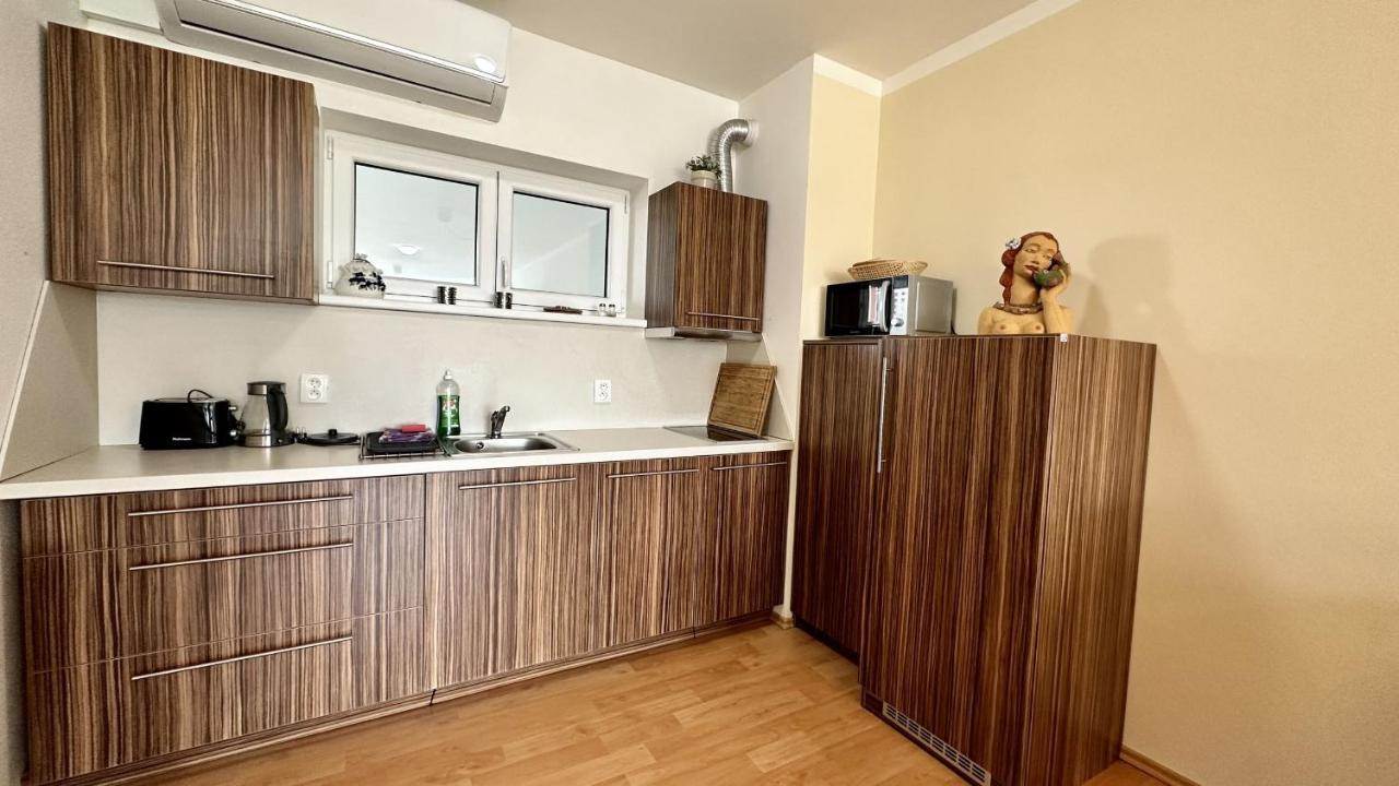 Ubytování Třeboň - apartmány Rožmberk, Svět a Baštýř Exterior foto