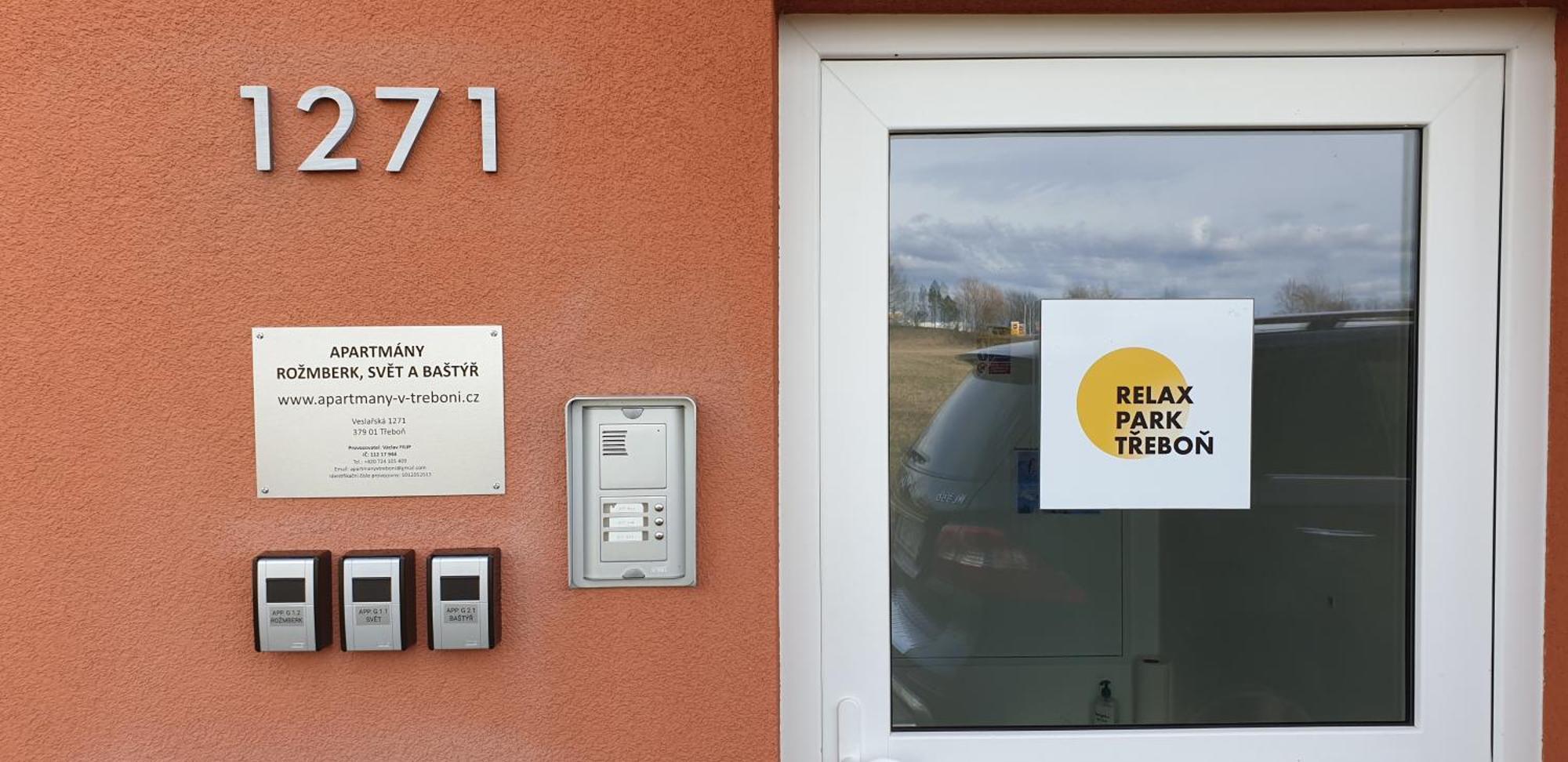 Ubytování Třeboň - apartmány Rožmberk, Svět a Baštýř Exterior foto